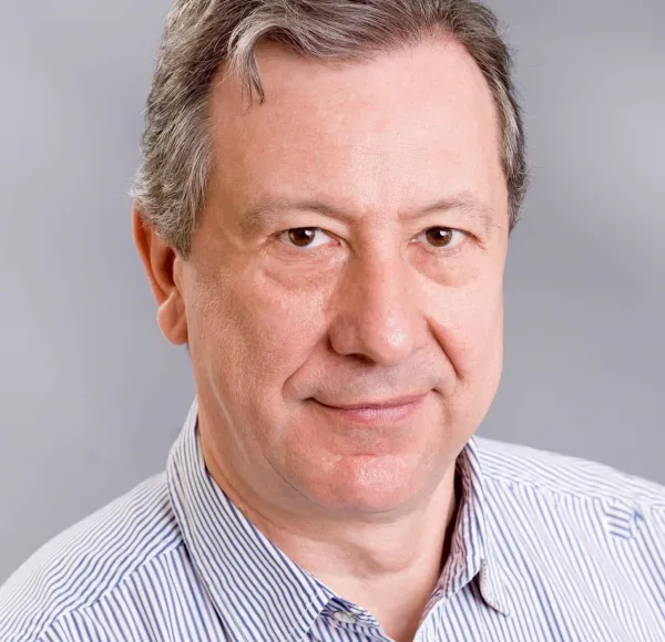 Headshot of a man